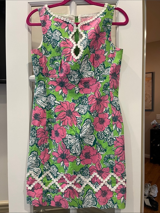 Lilly Pulitzer Dresses & Skirts - Lilly Pulitzer Green & Pink Floral Butterfly Mini Dress! Summer parties!